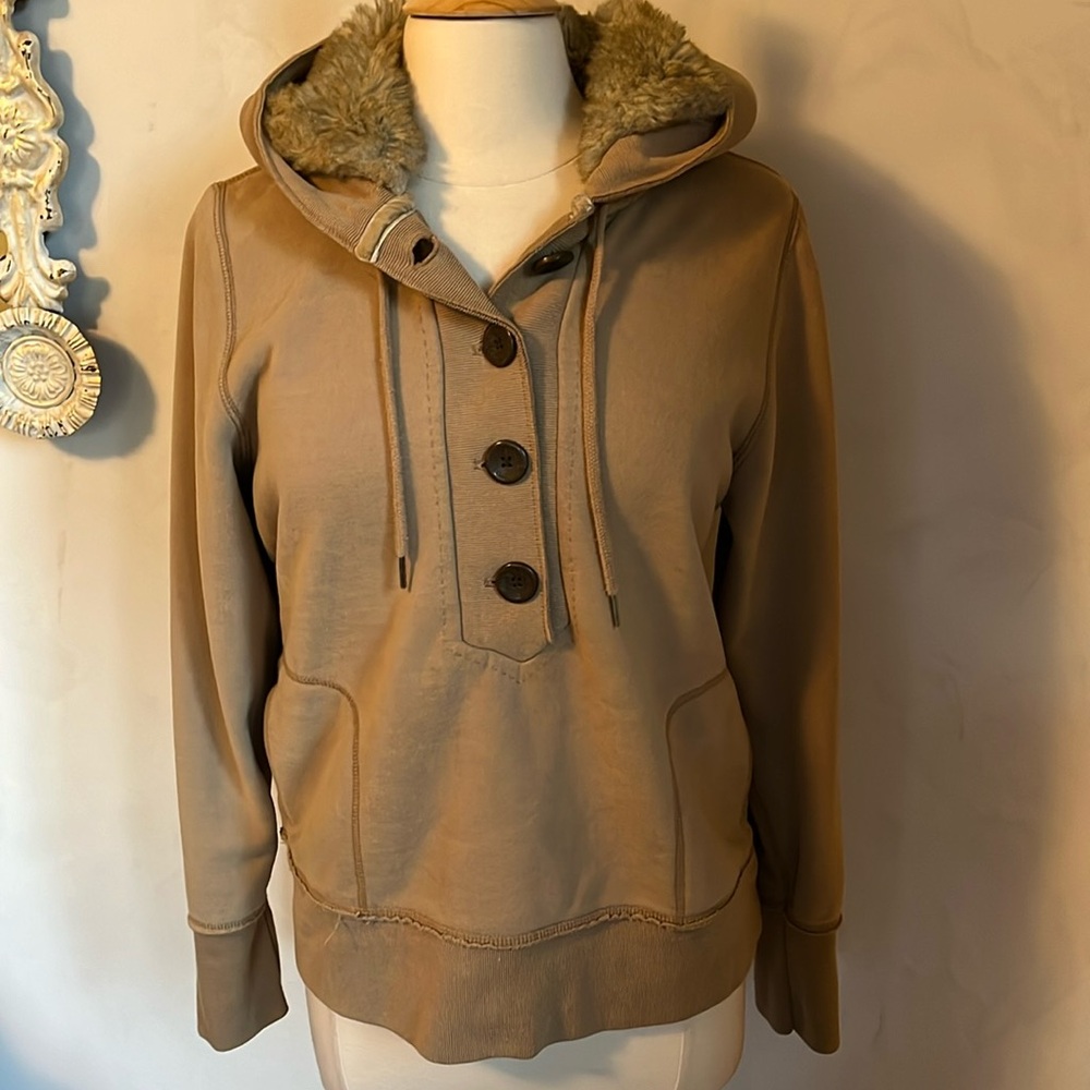 American Outfitters Brown sweatshirt w/faux fur hood & oversized buttons Size XL